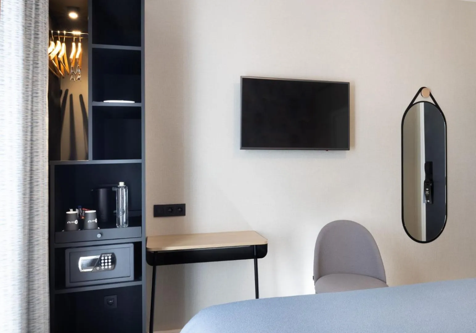 Otel Le 46